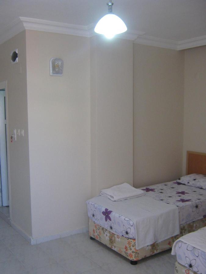 Delfin Hotel Kизкалеси Стая снимка
